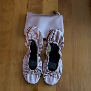 Sidekicks Metallic Pink Foldable Ballet Flats w/ Pouch • Like New